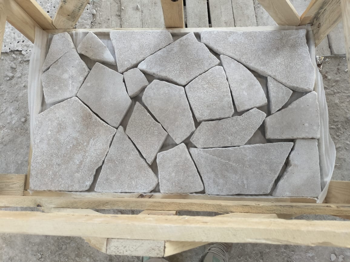 Sinai Pearl crazy paving Tumbled